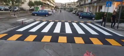 Attraversamenti pedonali rialzati — Agropoli (SA), fotografia 9 di 22