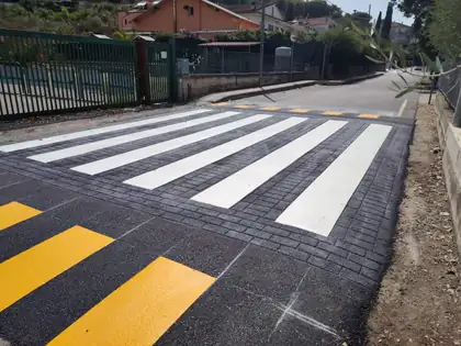 Attraversamenti pedonali rialzati — Agropoli (SA), fotografia 15 di 22