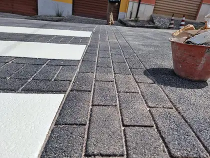 Attraversamenti pedonali rialzati — Bagnoli Irpino (AV), fotografia 1 di 16