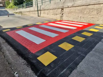 Attraversamenti pedonali rialzati — Bagnoli Irpino (AV), fotografia 5 di 16