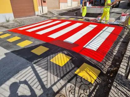 Attraversamenti pedonali rialzati — Bagnoli Irpino (AV), fotografia 8 di 16