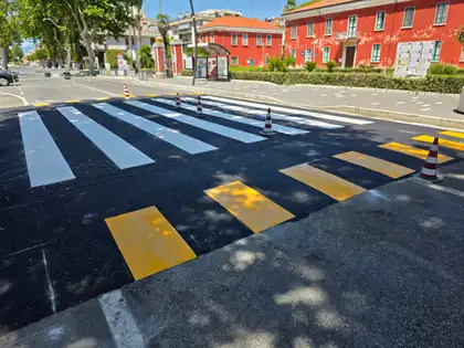 Attraversamenti pedonali rialzati — Capaccio Paestum (SA), fotografia 24 di 25