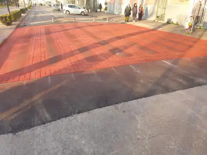 Attraversamenti pedonali rialzati — Castellammare di Stabia (NA), fotografia 13 di 16