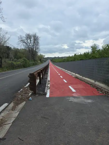 Pista ciclabile — Francolise (CE), fotografia 13 di 22