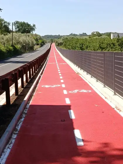 Pista ciclabile — Francolise (CE), fotografia 19 di 22