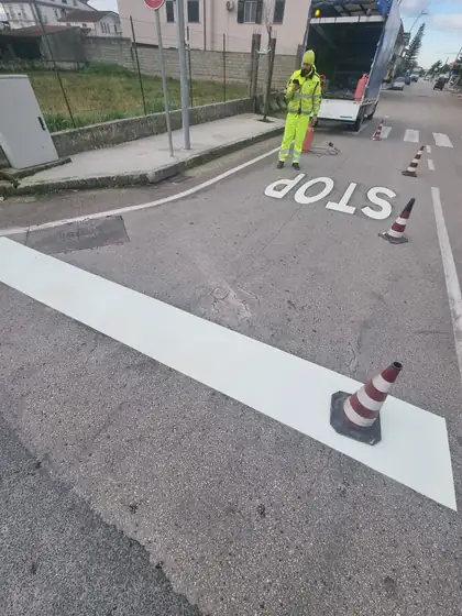 Segnaletica in preformato plastico — Grazzanise (CE), fotografia 12 di 28