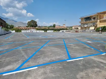 Segnaletica orizzontale — Minturno (LT), fotografia 8 di 8