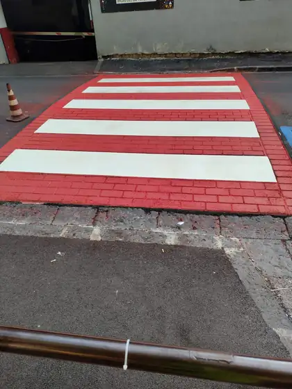 Asfalto stampato — Portici (NA), fotografia 7 di 24