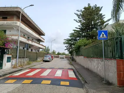Attraversamenti pedonali rialzati — San Giuseppe Vesuviano (NA), fotografia 9 di 13